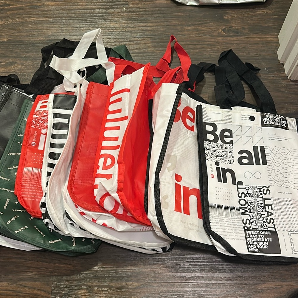 Small Lululemon bags